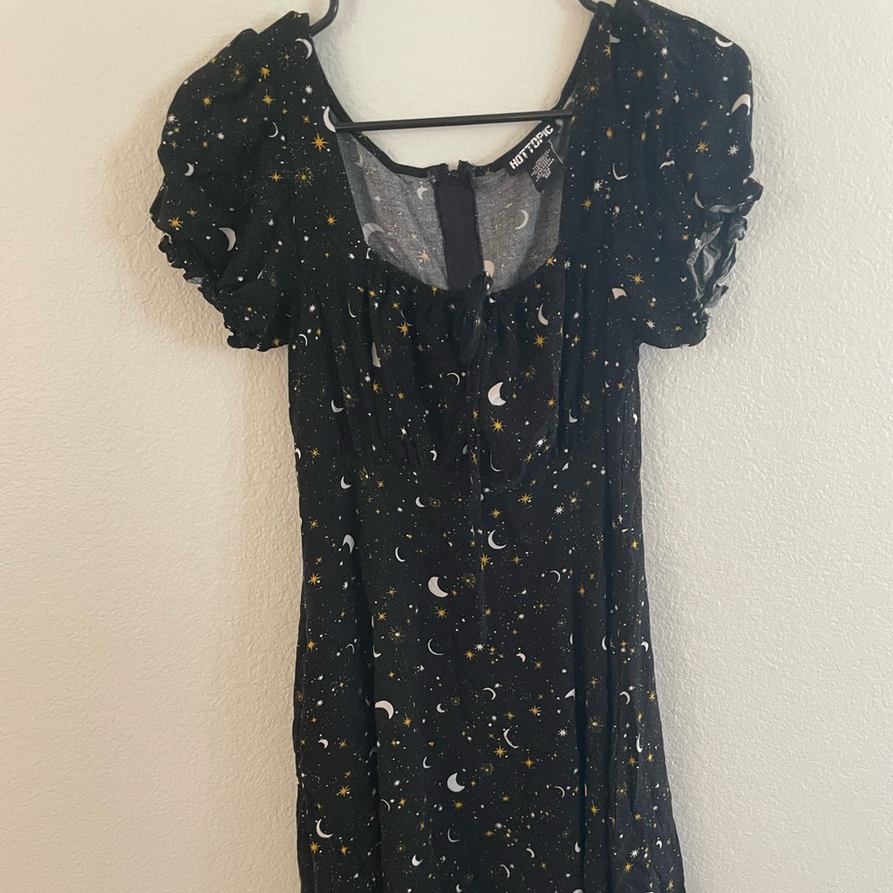 Hot topic mid length witchy dress